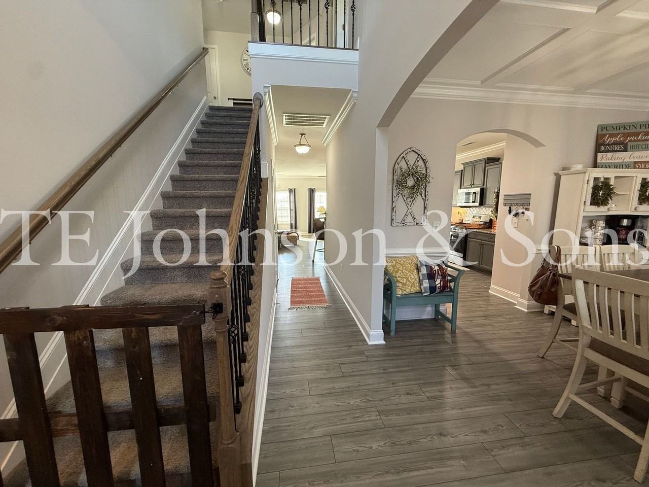 145 Breaking Dawn Rd - Photo 4 of 50