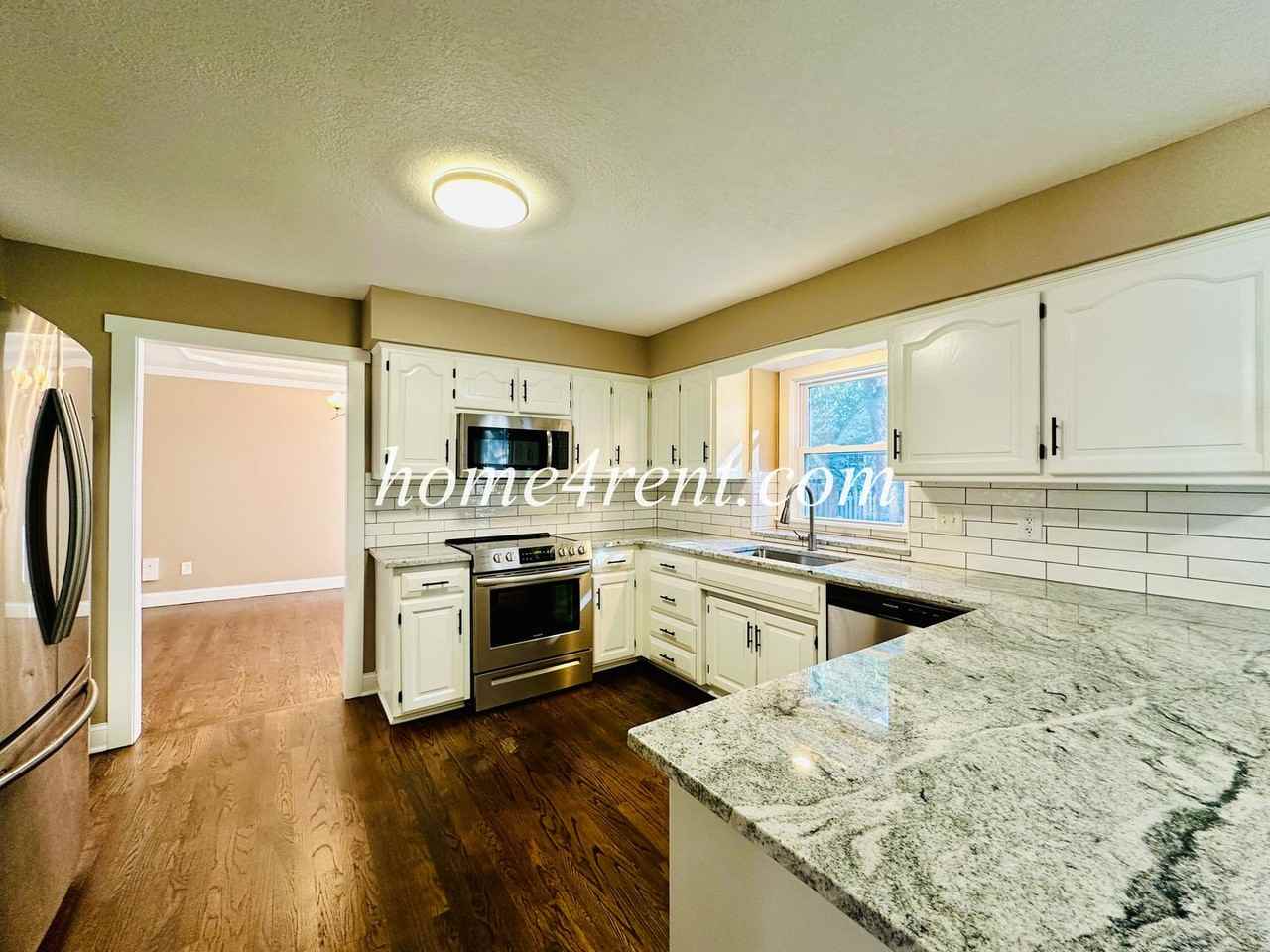 15125 W 84th St - Photo 6 of 49
