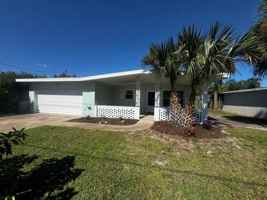 featured image of 123 Bridgeport Rd