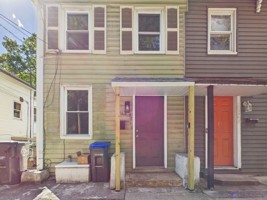 featured image of 242 N 2nd St