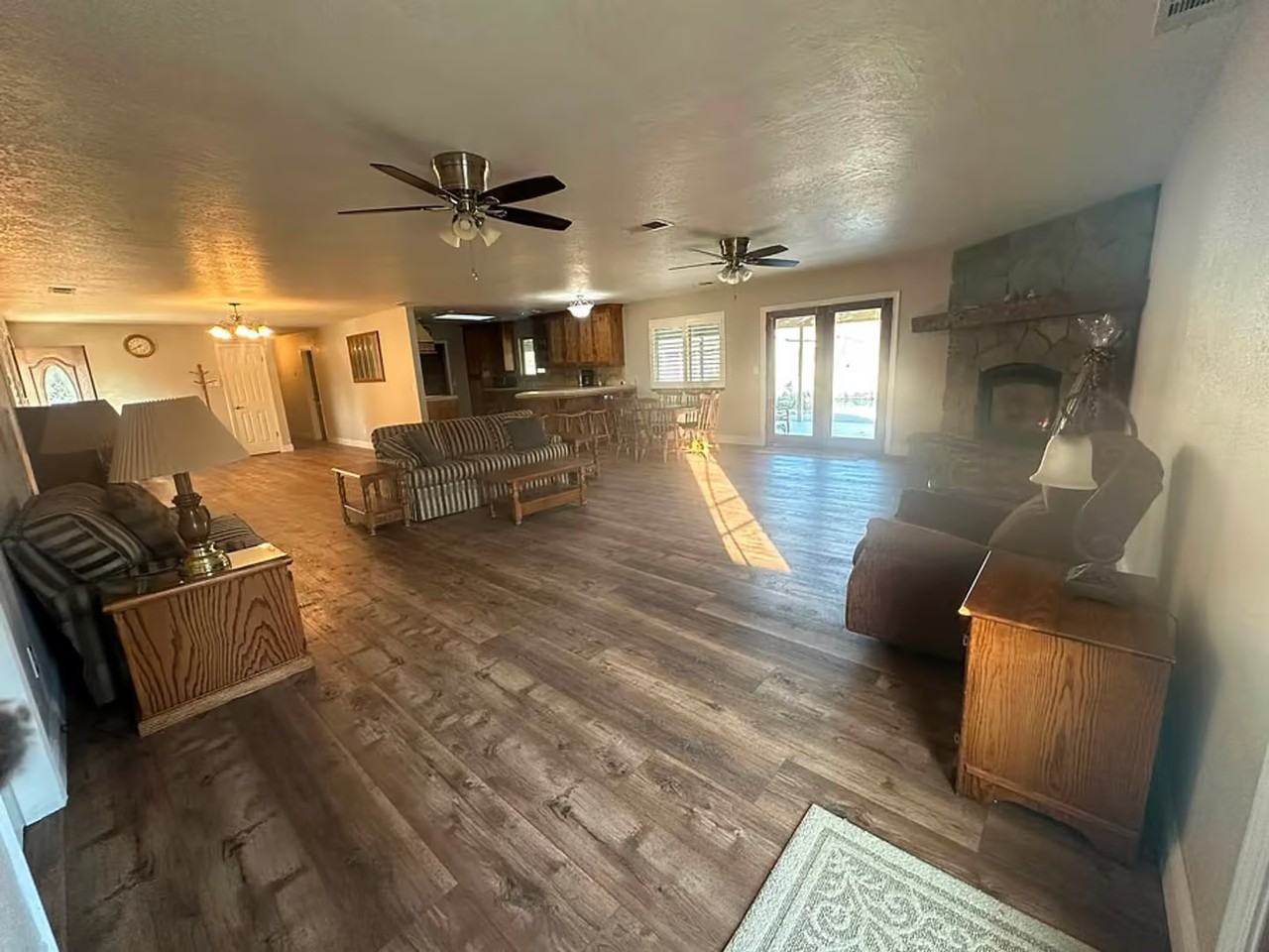 10560 Denver Ave - Photo 4 of 31