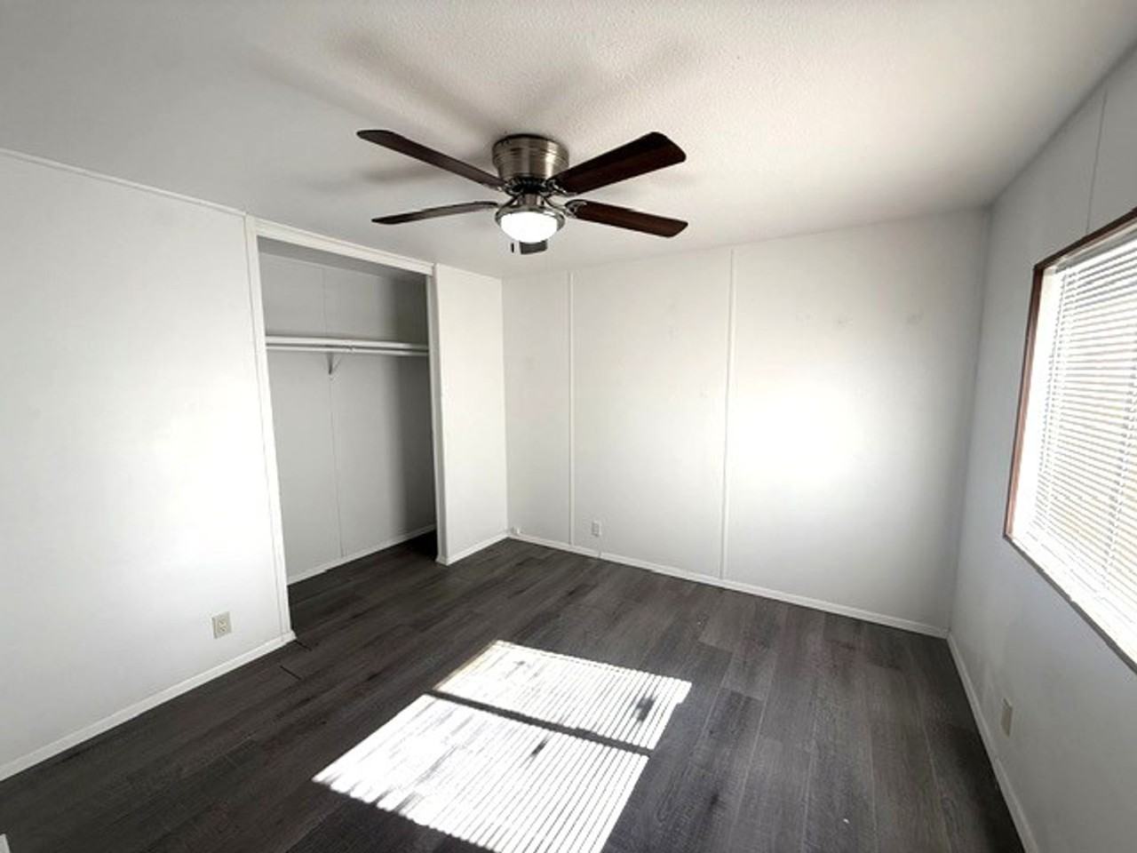 10954 Woods Ct - Photo 7 of 15