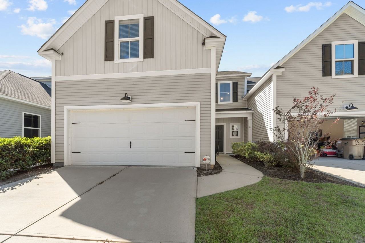 29 Lawley Ct - Photo 2 of 50