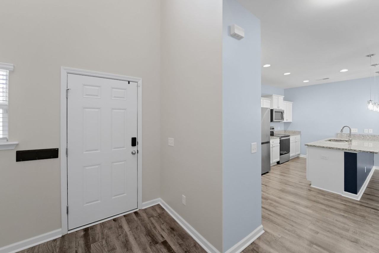 29 Lawley Ct - Photo 5 of 50
