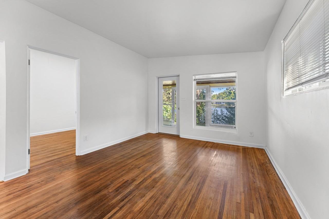 227 S Summerlin Ave - Photo 5 of 24