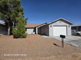 featured image of 1745 E Potter Ave