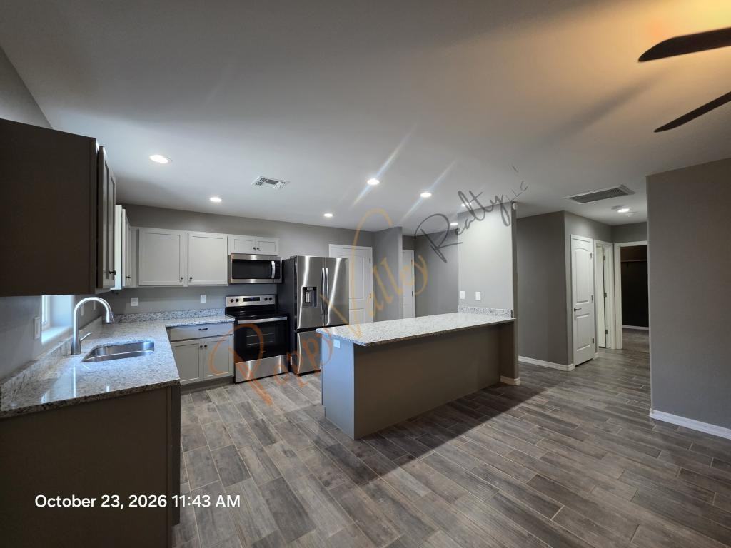 1745 E Potter Ave - Photo 3 of 18