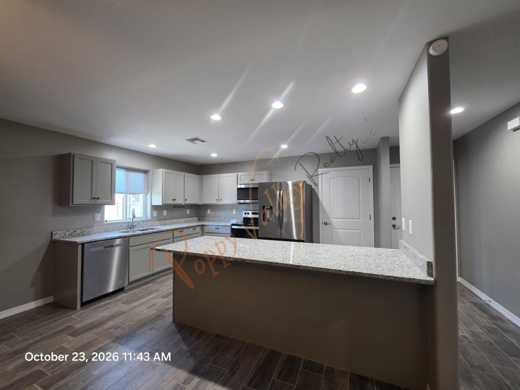 1745 E Potter Ave - Photo 4 of 18
