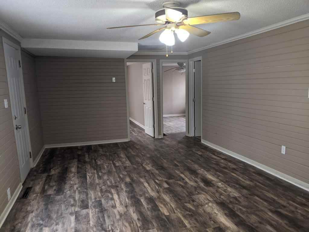 6608 Manchester Ave - Photo 2 of 8