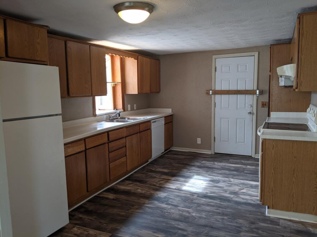 6608 Manchester Ave - Photo 3 of 8