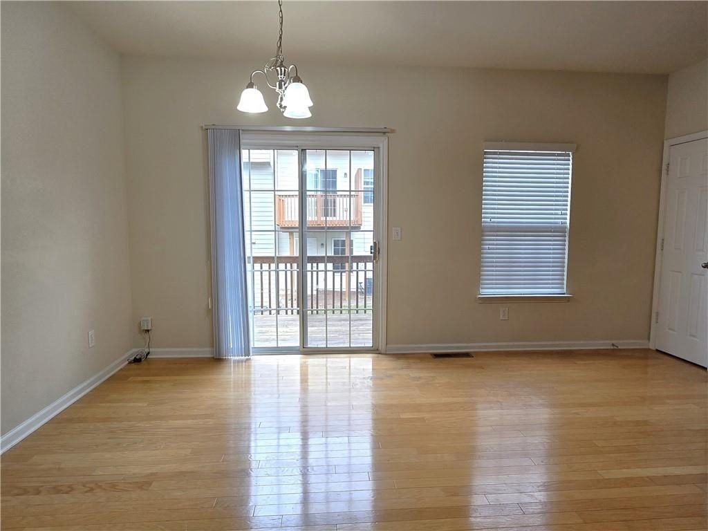 2104 Meadow Peak Rd - Photo 6 of 25
