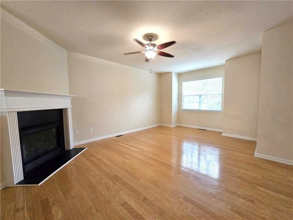 2104 Meadow Peak Rd - Photo 7 of 25