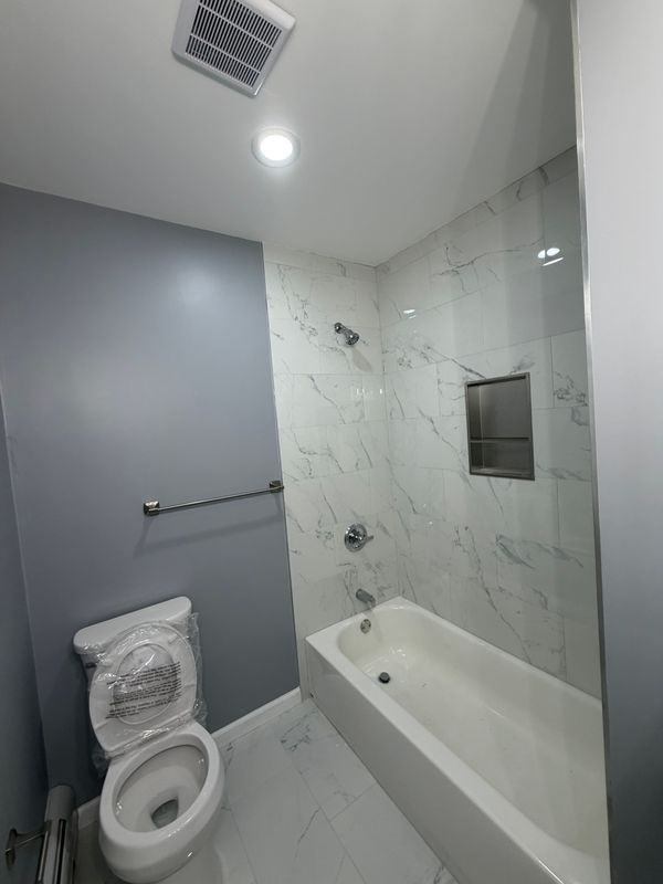 171 Westervelt Pl ##1 - Photo 2 of 15