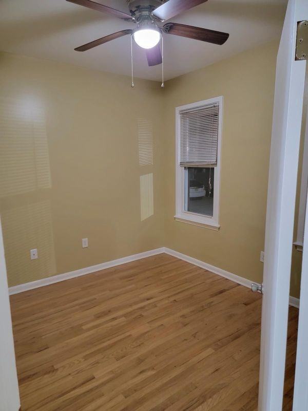 22 Lyons Pl ##1 - Photo 3 of 13
