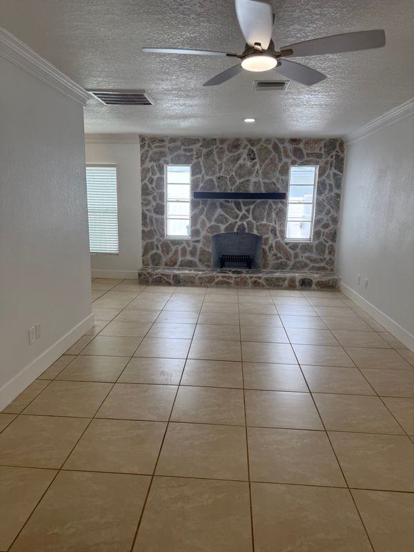8306 Kirkwood Dr - Photo 2 of 30