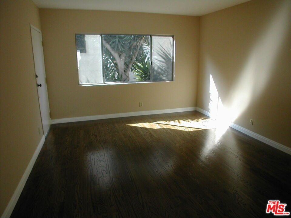 12488 Gilmore Ave ##3 - Photo 6 of 10