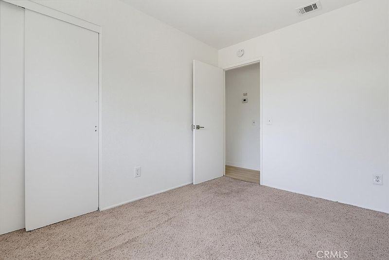 9187 Cypress Ave - Photo 5 of 28