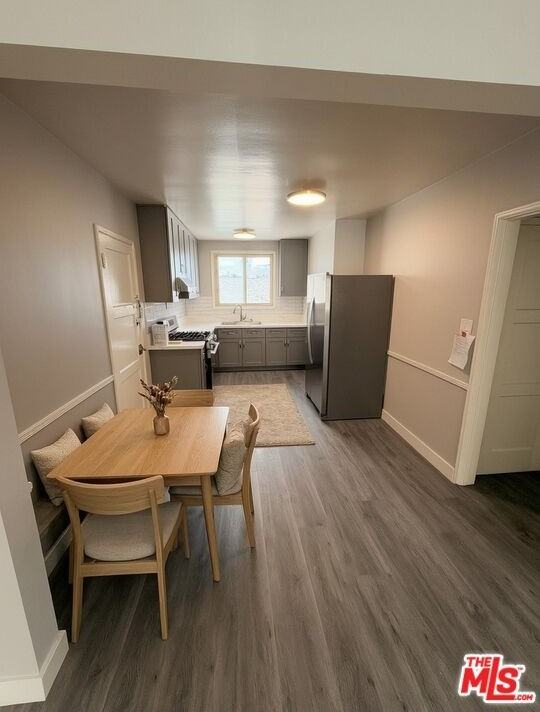 1150 S Plymouth Blvd ##4 - Photo 6 of 6