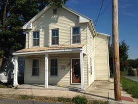 431 E Race St - Photo 1 of 1