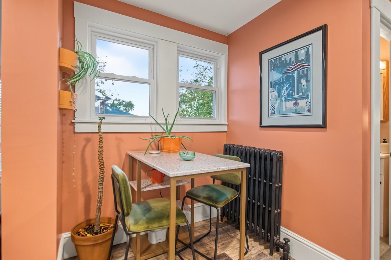 123 Riley Ave - Photo 4 of 22