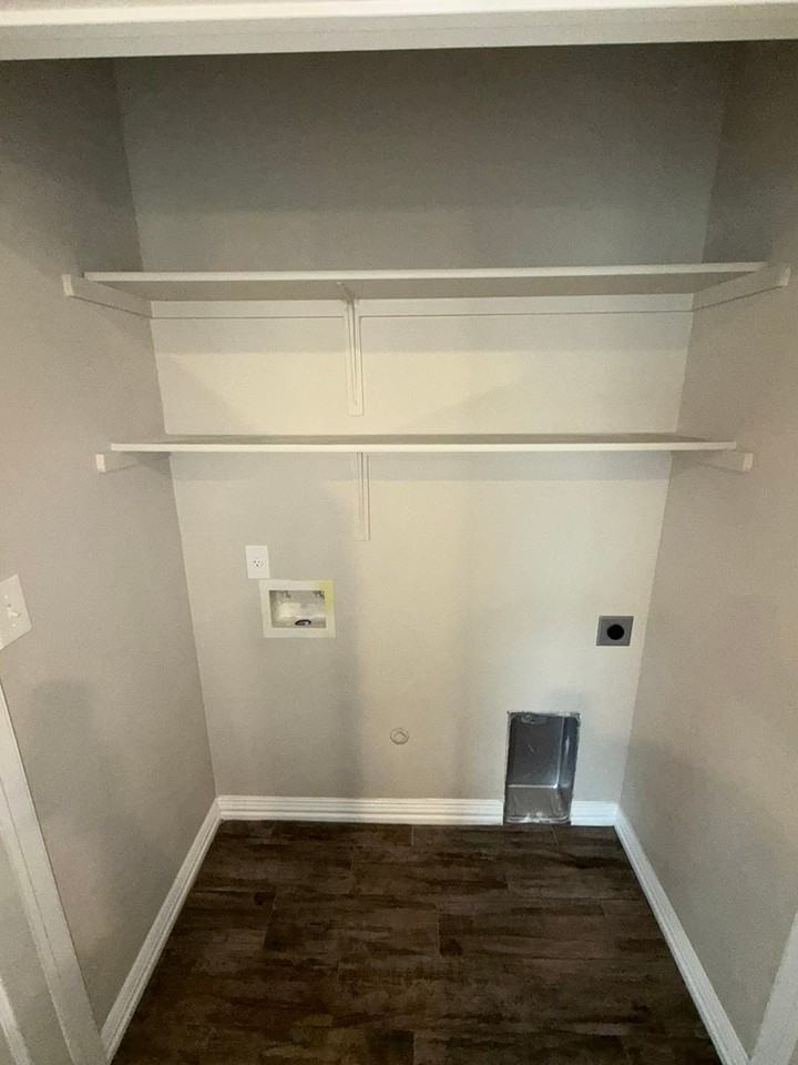 631 Wrigley Ln - Photo 7 of 16