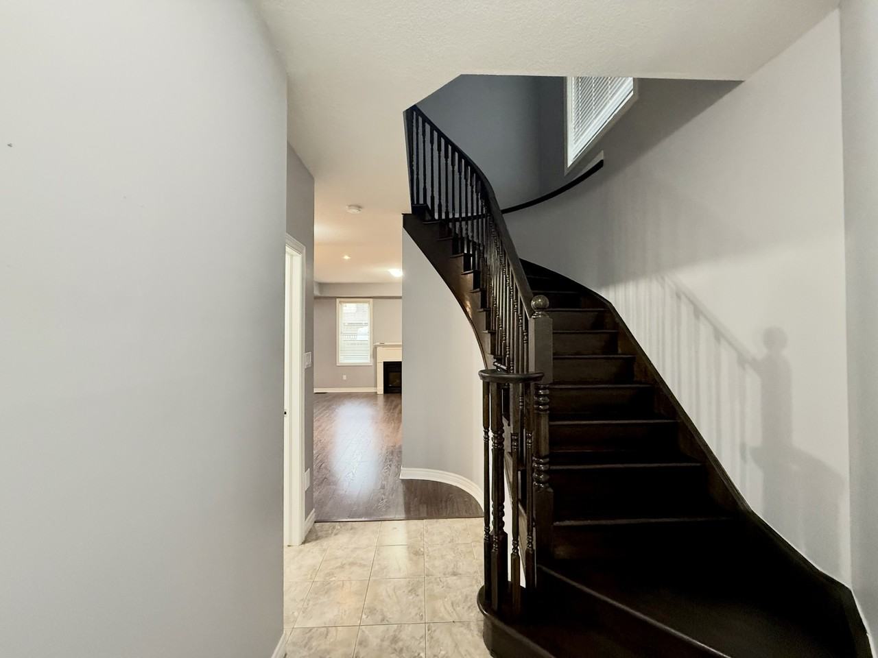 53 Galileo Dr - Photo 2 of 29