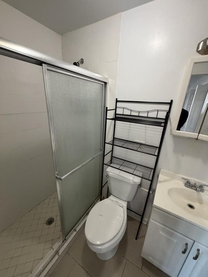 2538 W Fitch Ave #3 - Photo 6 of 6