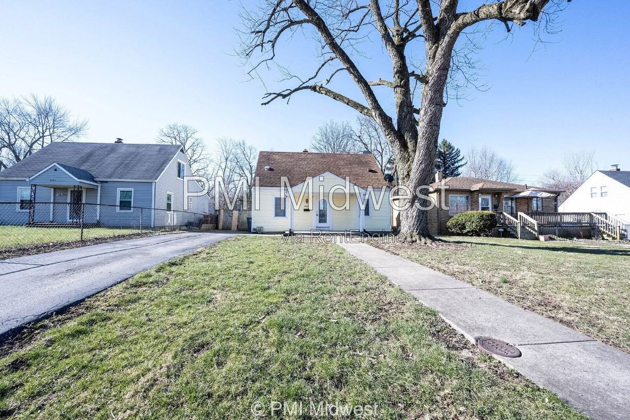 4565 Brookville Rd - Photo 2 of 26