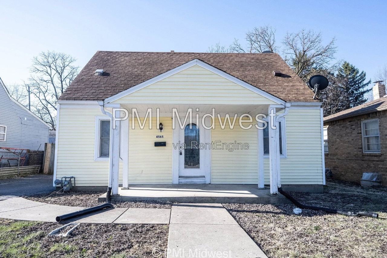 4565 Brookville Rd - Photo 3 of 26