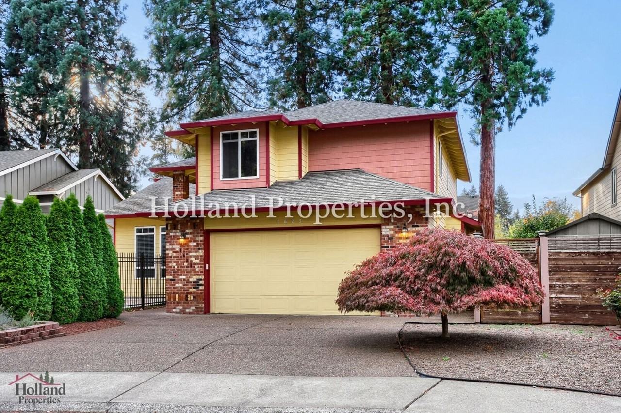 1623 Sw Sahnow Dr - Photo 2 of 29