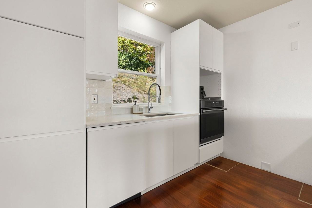 335 Nw Uptown Ter #3A - Photo 6 of 21