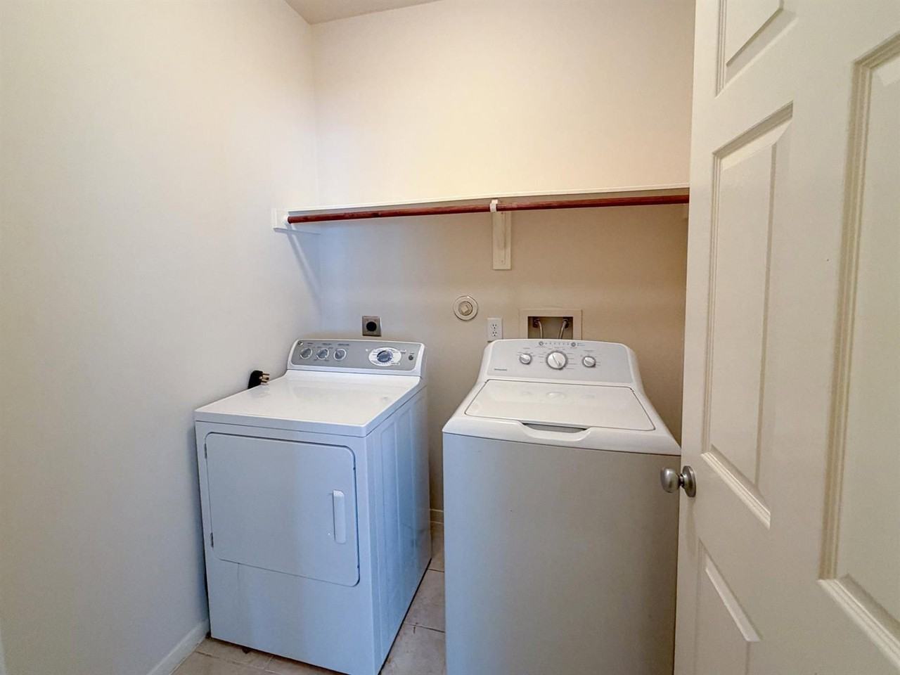 11334 Sandstone Canyon Dr - Photo 6 of 22