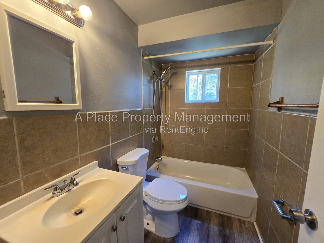 6306 Evergreen Blvd - Photo 5 of 10