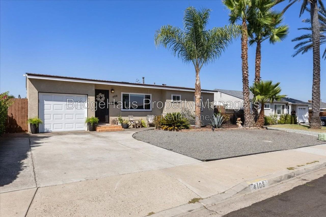 4108 Casita Way - Photo 3 of 34