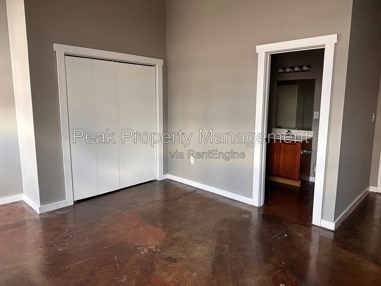 1510 W Broad St #301 - Photo 7 of 32