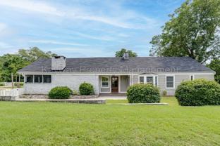 322 Jackson Ave - Photo 1 of 1