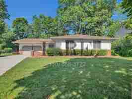featured image of 6427 Middleshire St