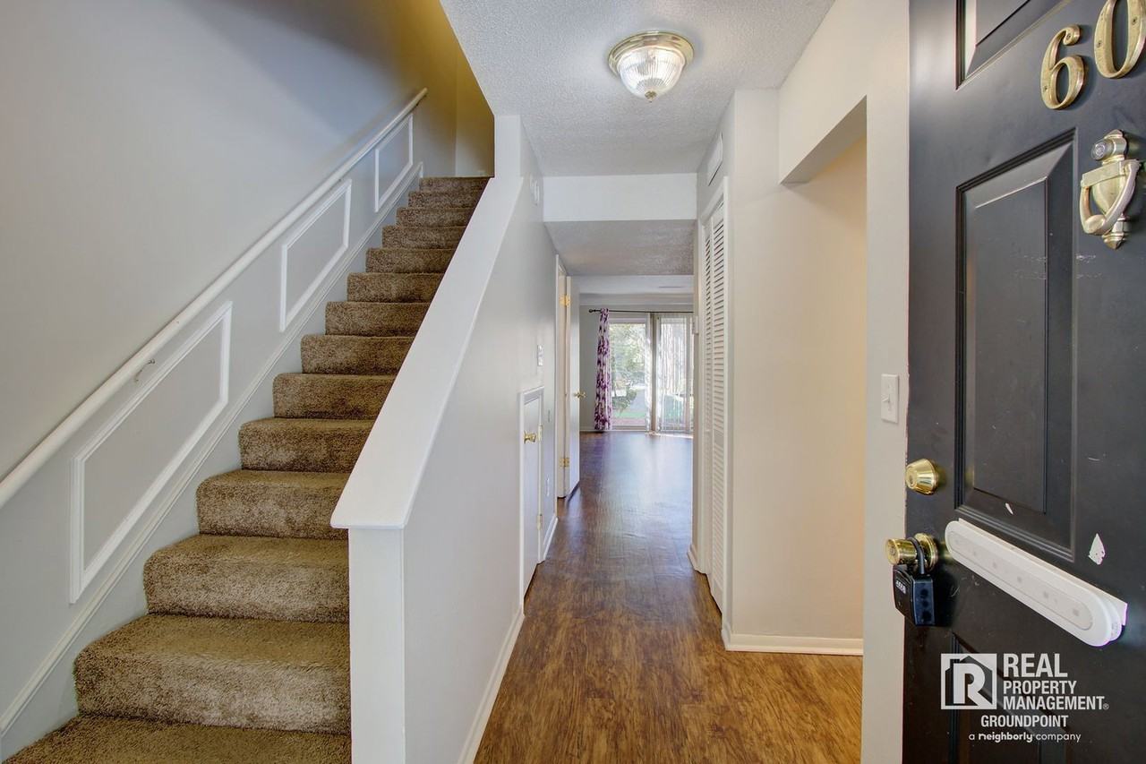603 Andrea Ln - Photo 2 of 22