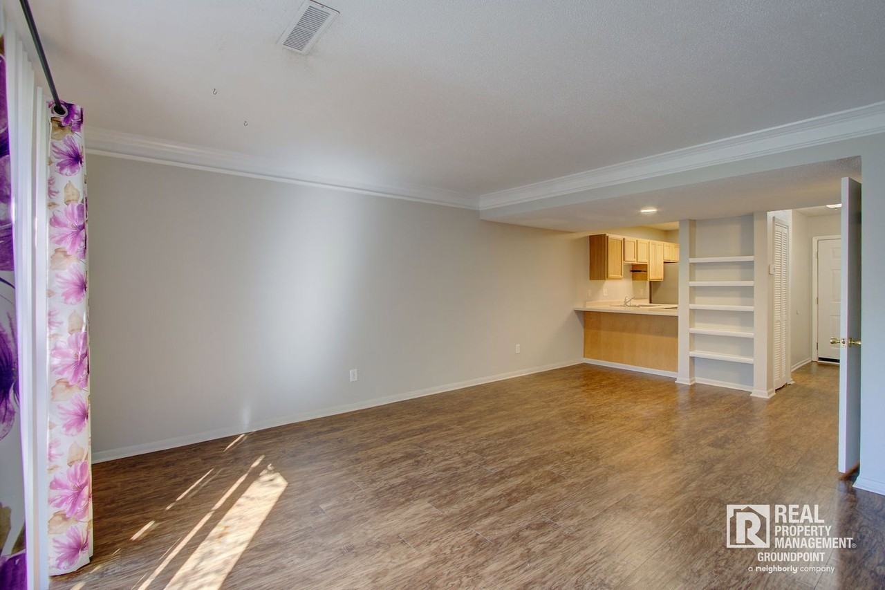 603 Andrea Ln - Photo 7 of 22