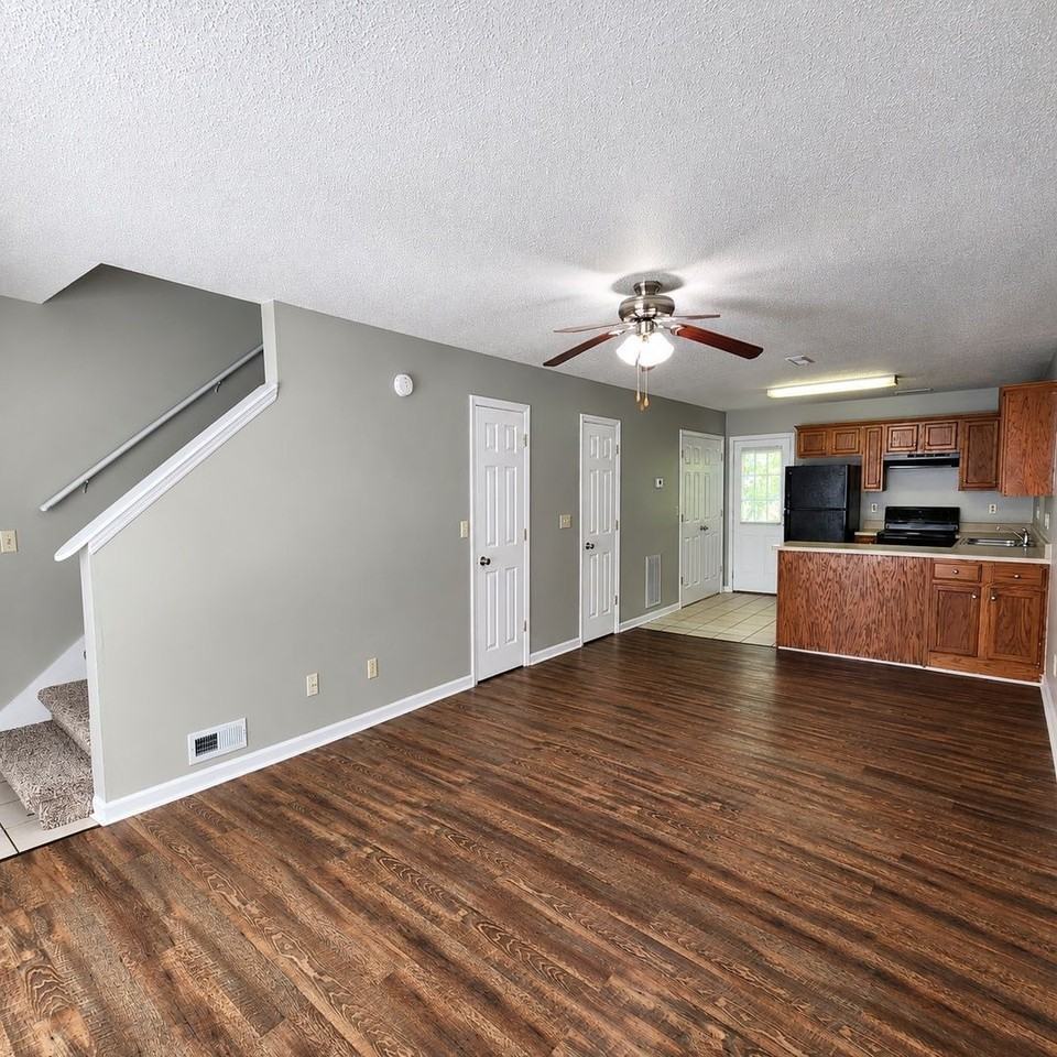 464 Guyler St #478 - Photo 2 of 10