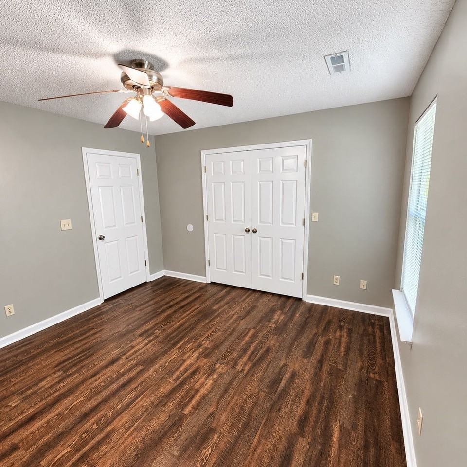 464 Guyler St #478 - Photo 7 of 10