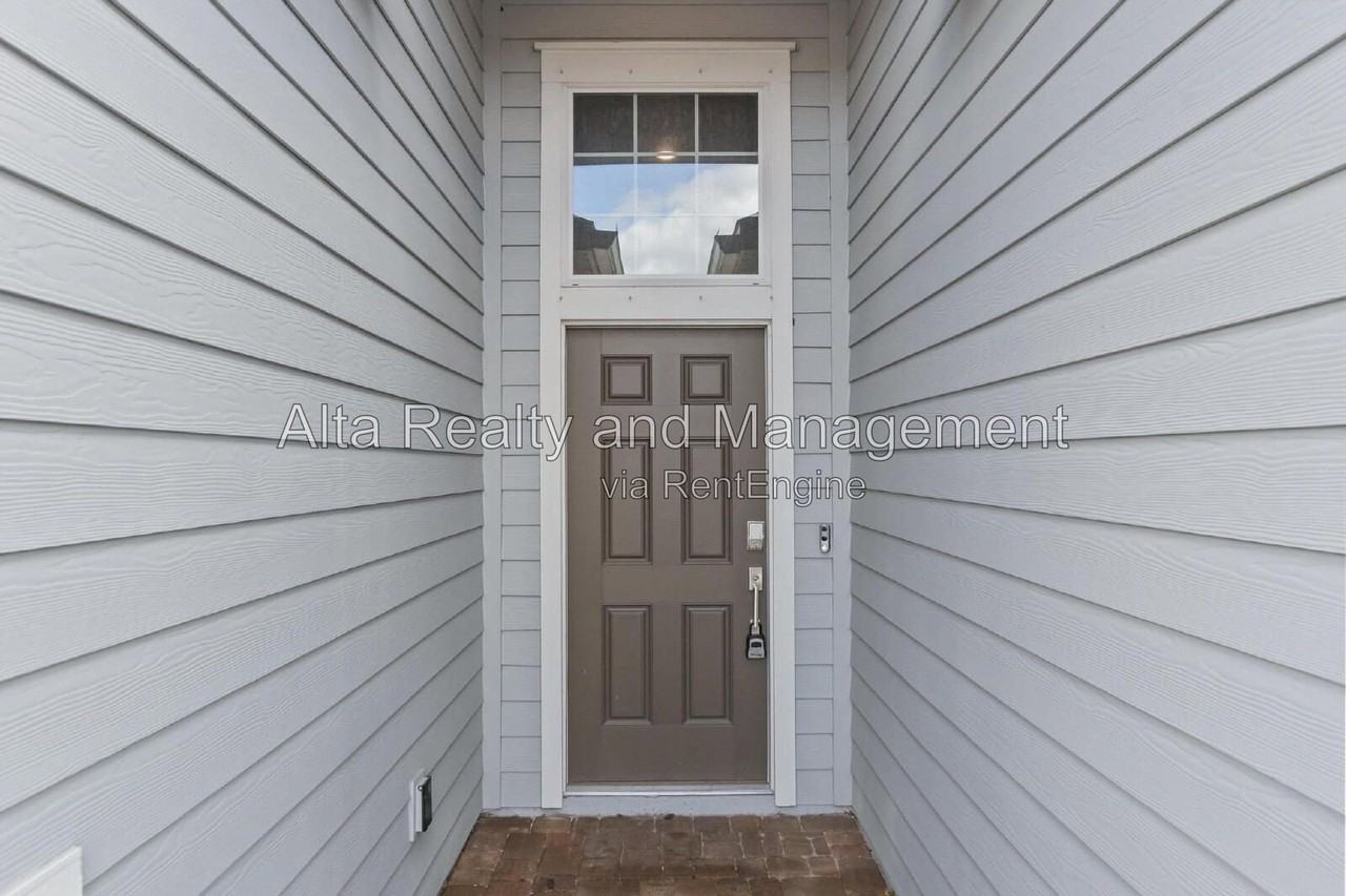 7495 Rimrock Ct - Photo 3 of 50