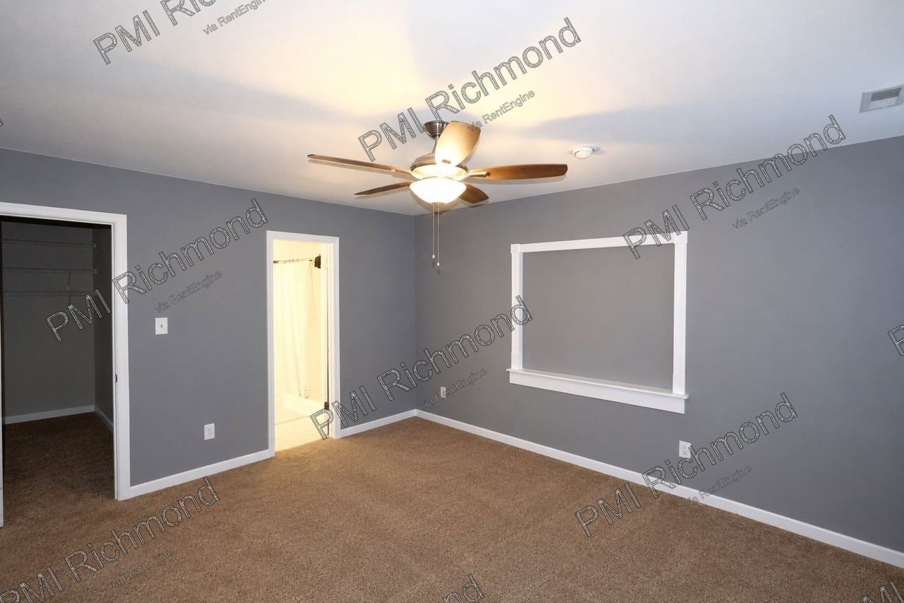 8703 Corcoran Ct - Photo 3 of 17