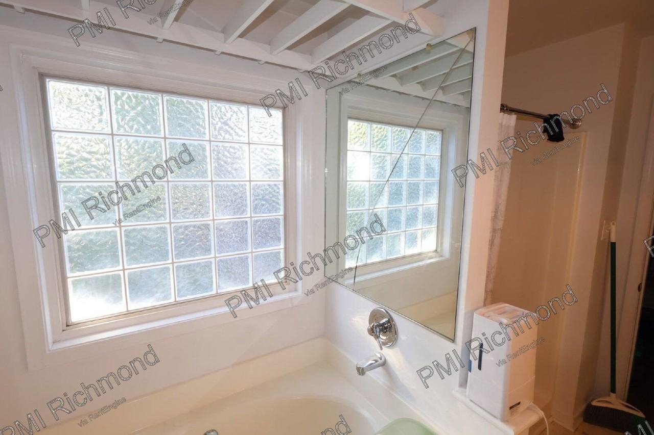 8703 Corcoran Ct - Photo 6 of 17