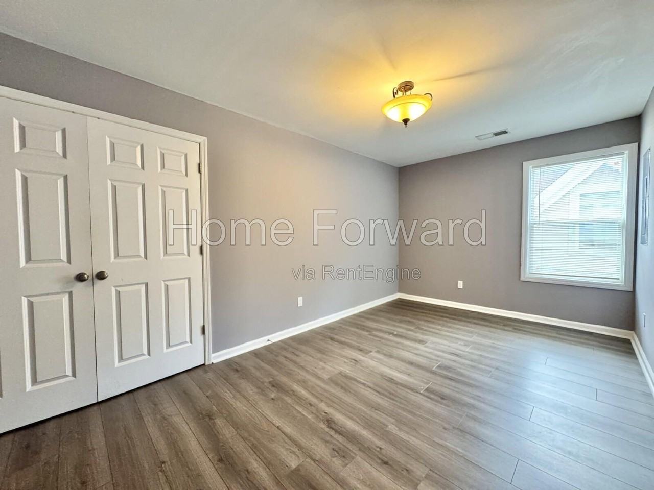 365 S Broadway Park #201 - Photo 5 of 16