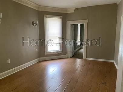 361 S Broadway Park #3 - Photo 6 of 8