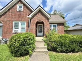 421 Oldham Ave - Photo 1 of 1