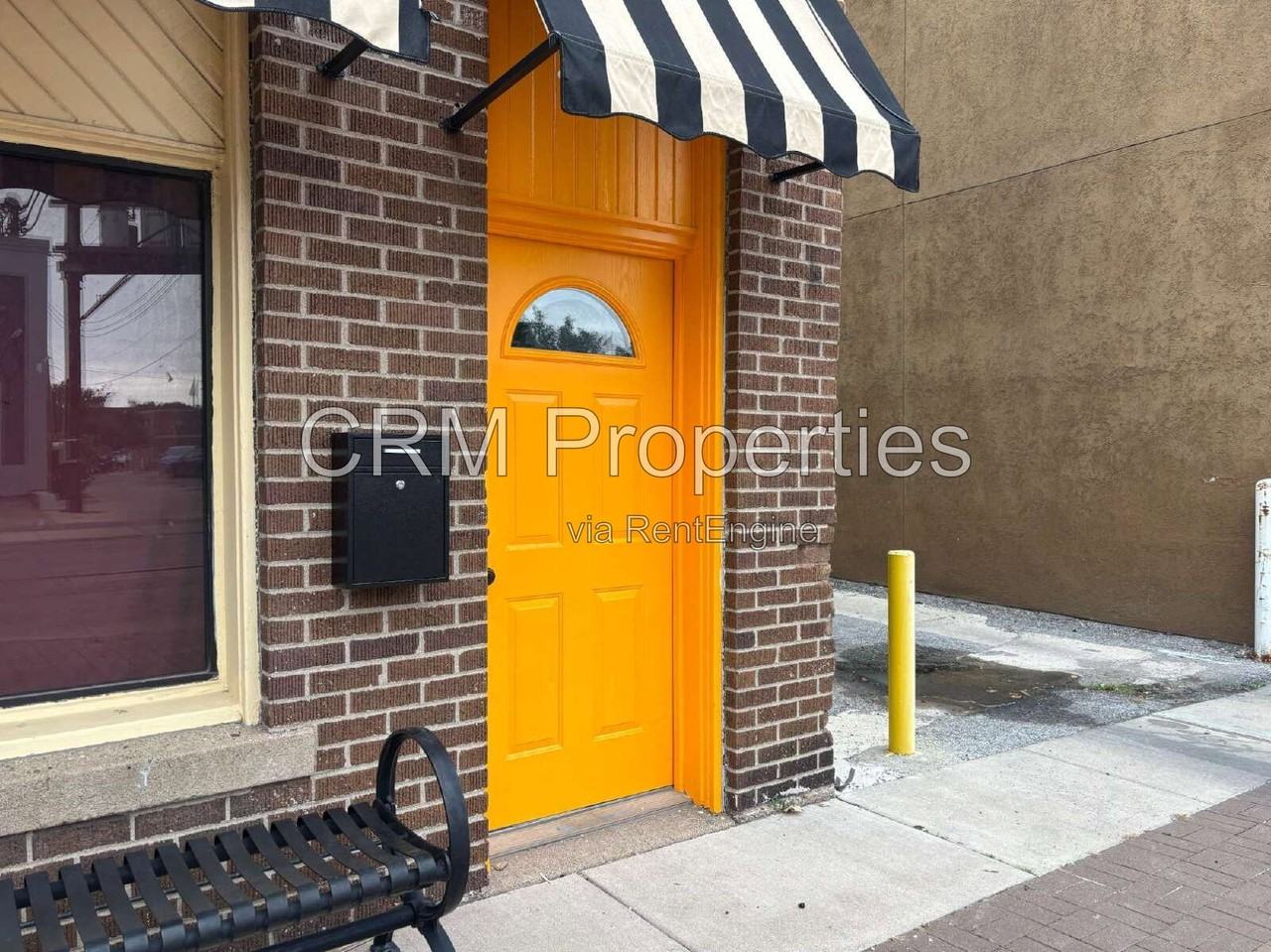 112 S Buckeye St - Photo 2 of 16