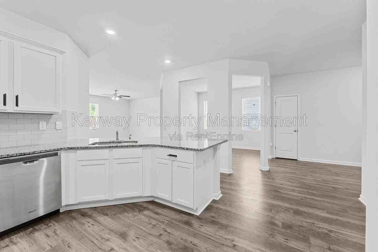 1413 Deer Hollow Run - Photo 7 of 31