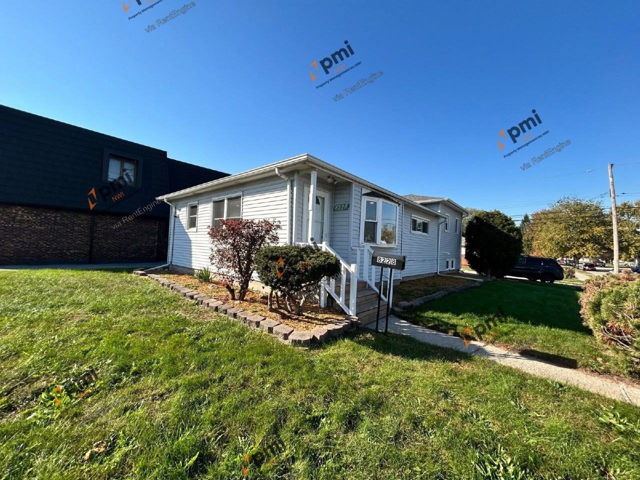 8228 Kennedy Ave - Photo 3 of 22
